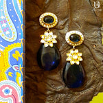 Load image into Gallery viewer, Kundan Blossom Earrings
